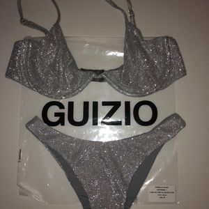DG LURE BIKINI TIP AND BOTTOM IN SILVER GLITTER
